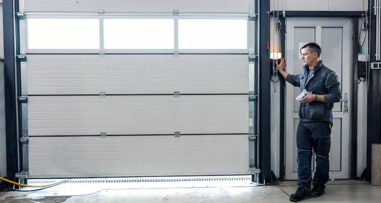 Modern Overhead Door Repair in Temple Terrace, FL