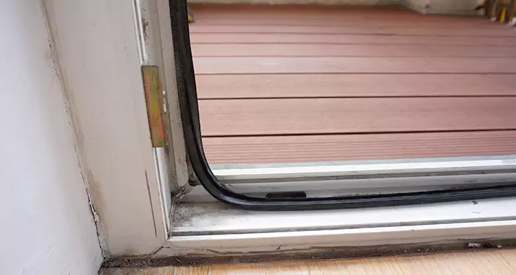 Why Choose Us for Leaking Sliding Glass Door Repair in Temple Terrace, FL?
