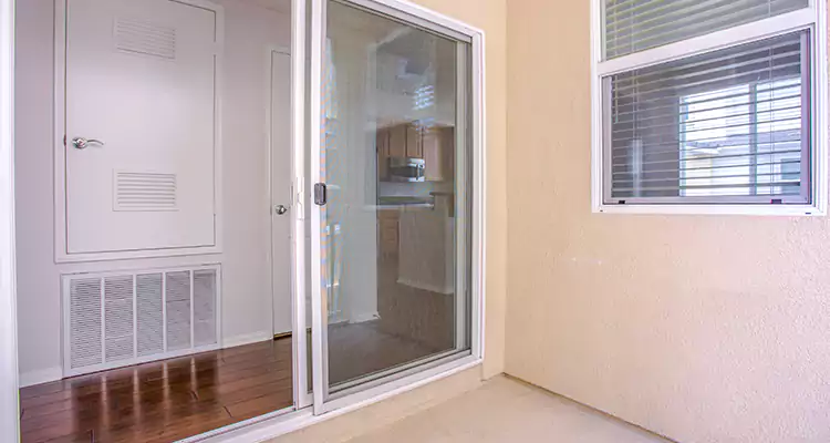 Sliding Screen Door Track Repair in Temple Terrace, FL