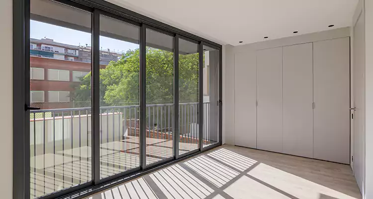 Balcony Sliding Glass Doors in Temple Terrace, FL