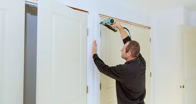 Top Rated Door Fixing ServiceFixing Garage Door Track in Temple Terrace, FL