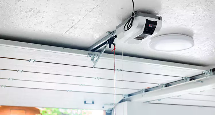 LiftMaster Garage Door Repair in Temple Terrace, FL