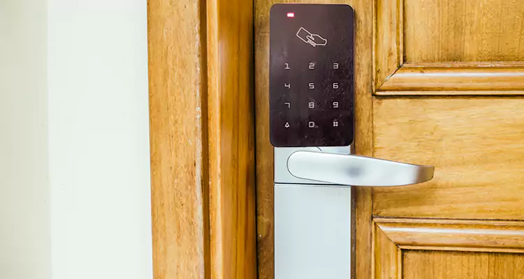 Keyless Hotel Door Locks Repair in Temple Terrace, FL