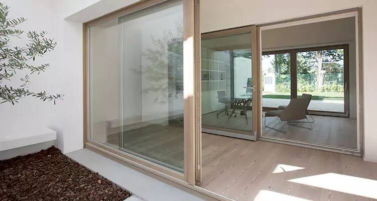 Sliding Screen Door Bottom Track Replacement in Temple Terrace, FL